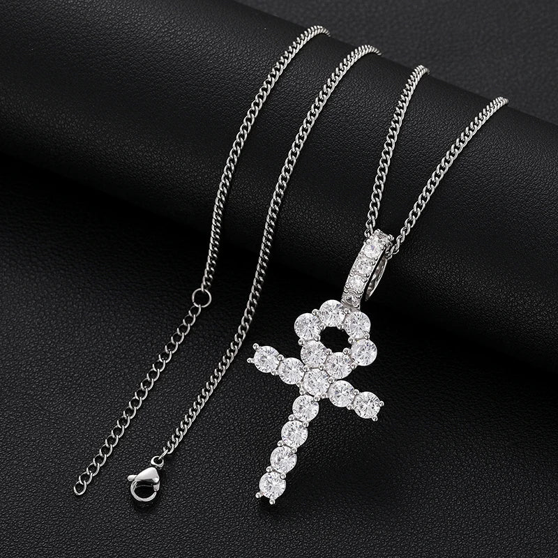 Big 8.1ctw Moissanite Dimaomd Cross Pendnat Necklaces